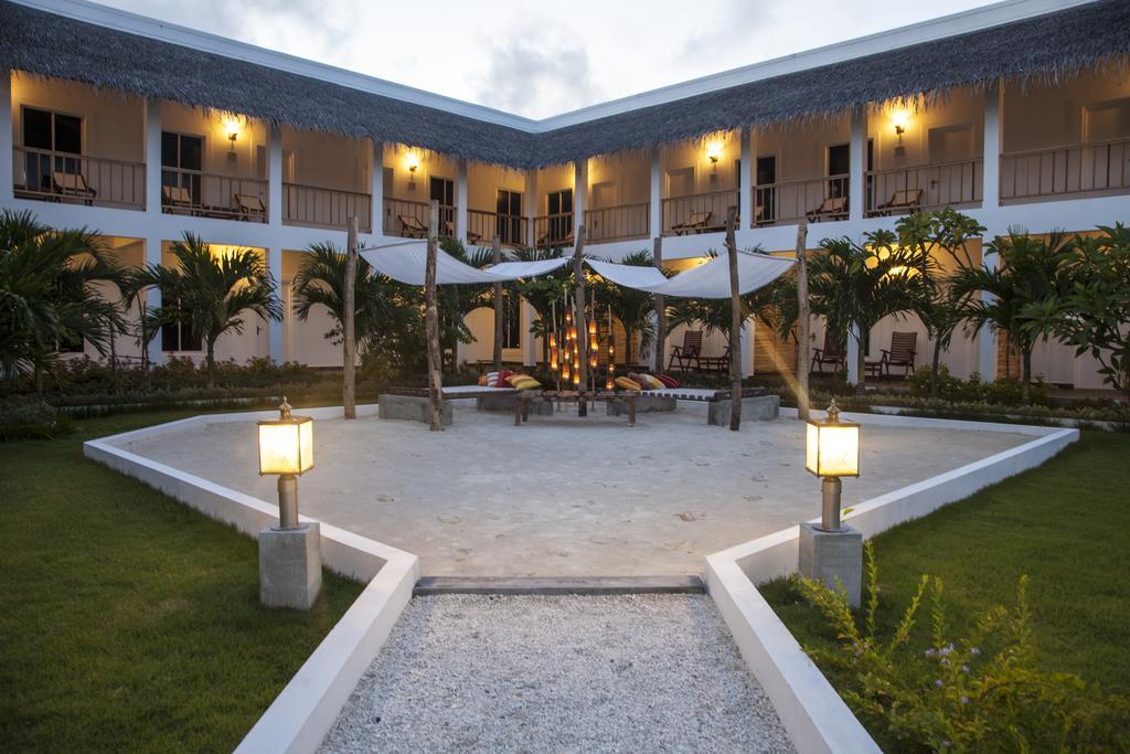 Amra Palace Gan  Extérieur photo