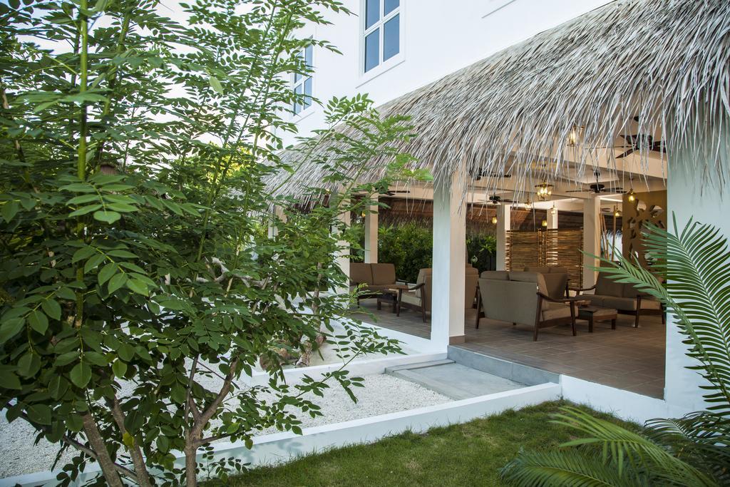 Amra Palace Gan  Extérieur photo
